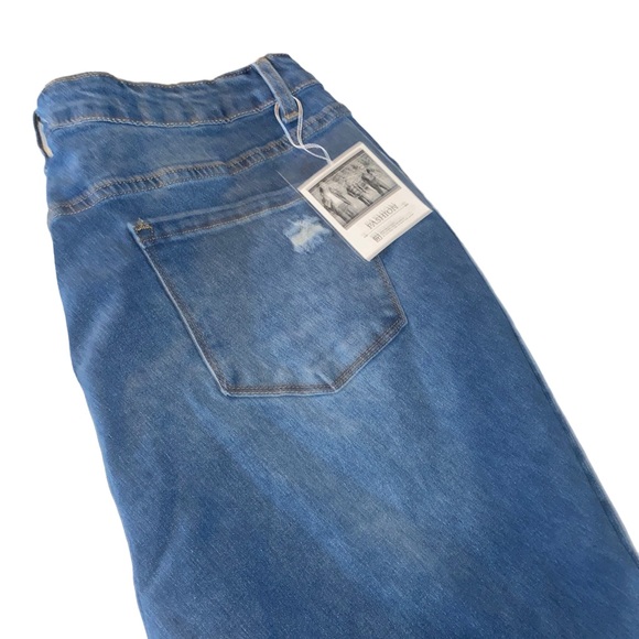 Mekool size 3x juniors? Wide leg cuffed jeans new - Picture 6 of 11